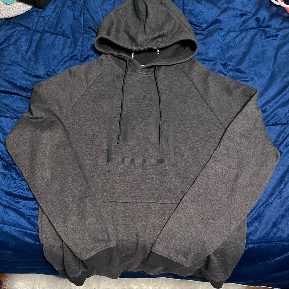 Gray Under Armour Sweatshirt
